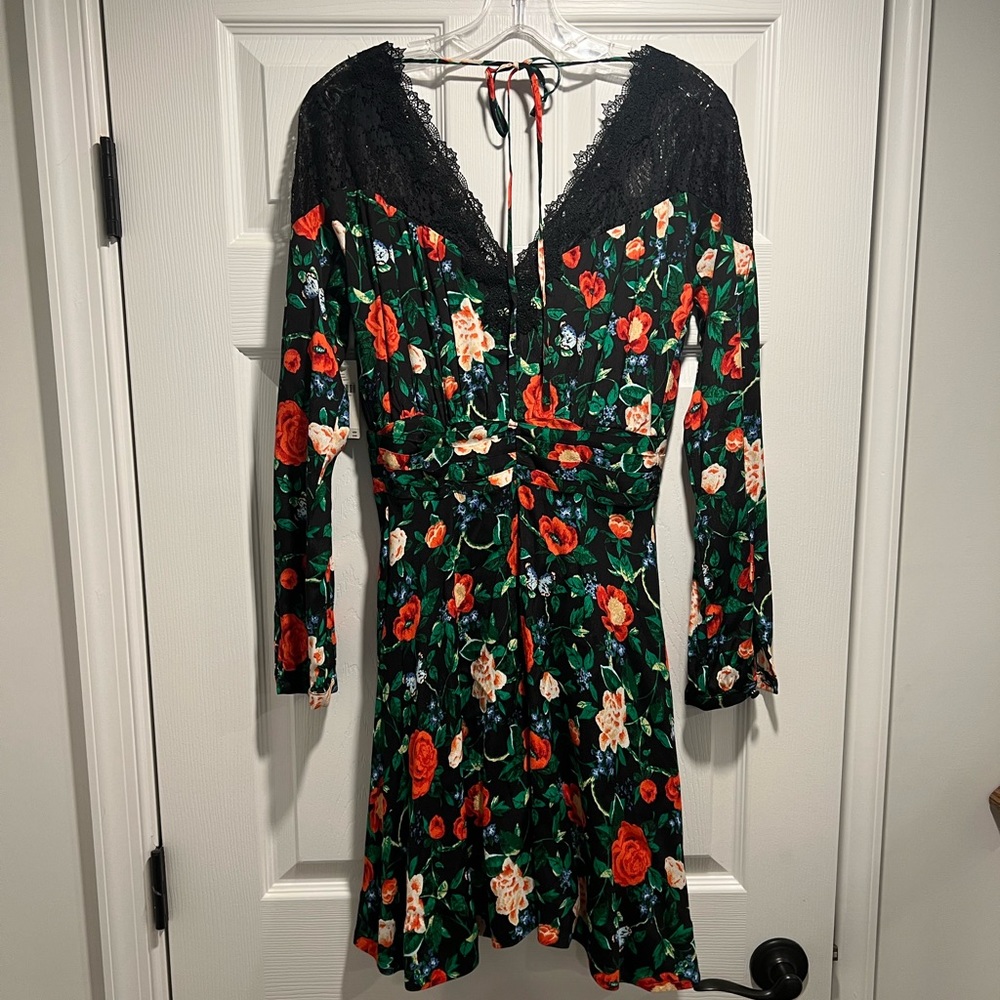 NWT Anthropologie Lacy V-Neck Mini Dress, Size 2 - Picture 10 of 14